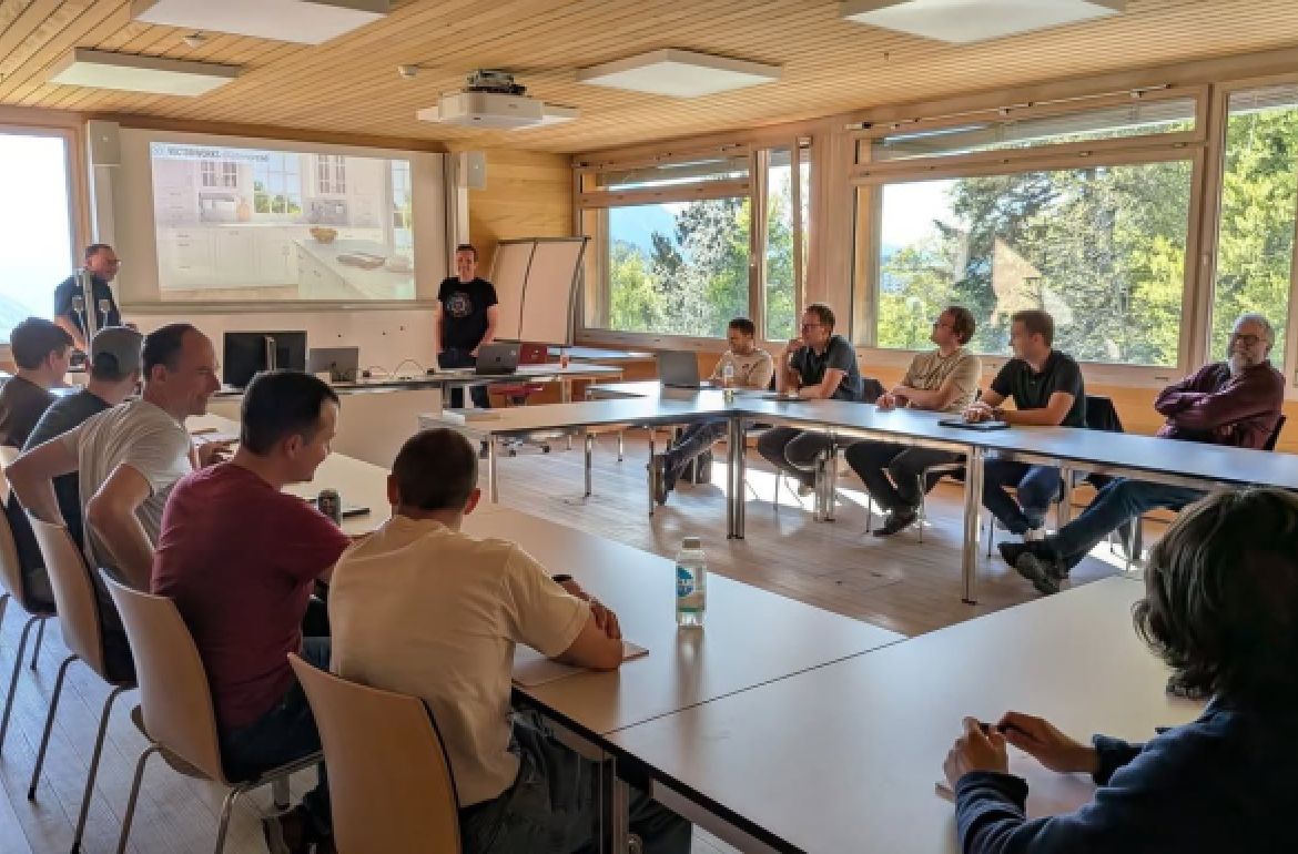 Durchgängigkeit mit Vectorworks interiorcad

Am Dienstagabend fand an der Höheren Fachschule Bürgenstock eine kostenlose Inputveranstaltung rund um Vectorworks interiorcad statt. Die Teilnehmenden erhielten einen spannenden und praxisnahen Einblick in die digitale Prozesskette im Schreinerumfeld – vom ersten Kundenkontakt über die 3D-CAD-Planung und ...