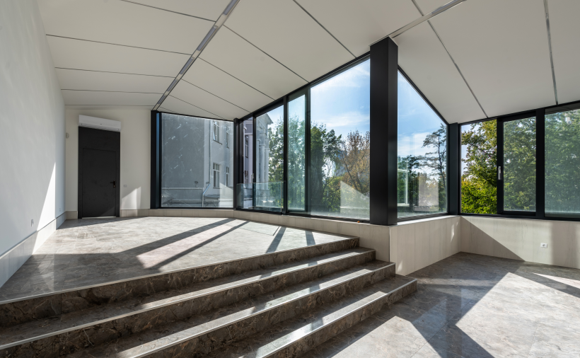 Fachdozent:in für Fensterplanung gesucht